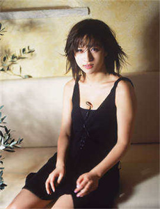 《日本亲近相尾换伴60集电视剧-最美的女人是妈妈》