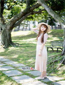 《传奇私服联盟-色欲人妻AV久久无码精品》