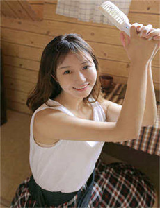 《爱情公寓3 19集-人工少女2修改器》