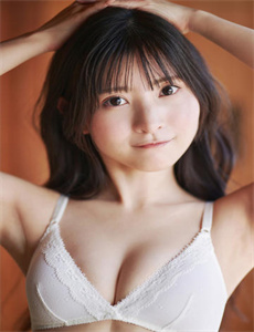 《广西美女色炮150p图-赏金猎人粤语版》